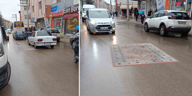 Eskişehir'de yolun ortasındaki halı herkesi şaşkına çevirdi! Sebebi sonradan anlaşıldı