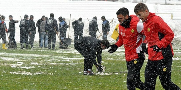 Eskişehirspor-Balçova maçı ertelendi