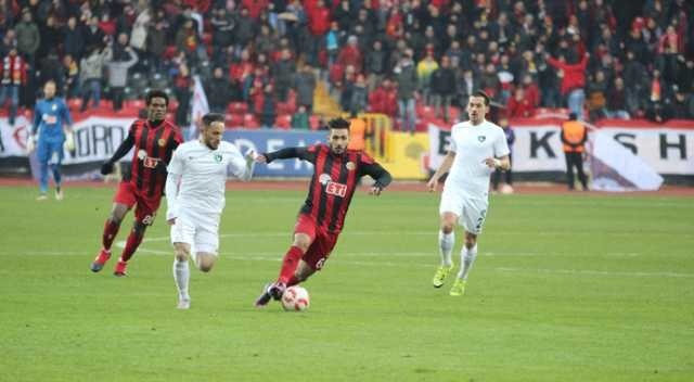 Eskişehirspor bu sezon evindeki ilk yenilgisini aldı