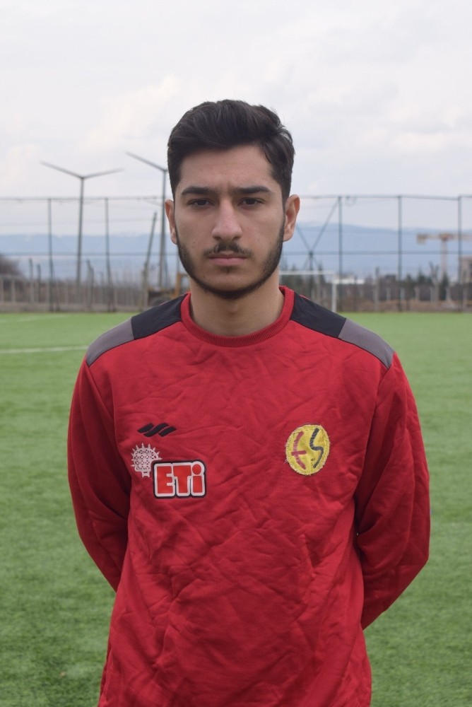 Eskişehirspor kadrosunu Kaan Emin Ayyıldız ile güçlendirdi 