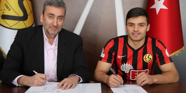 Eskişehirspor, Serdar Bingöl'ü transfer etti