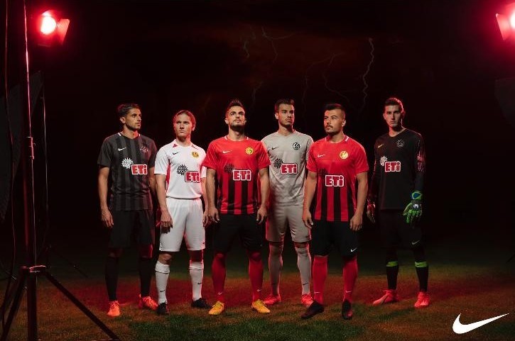 Eskişehirspor yeni sezon formalarını tanıttı 
