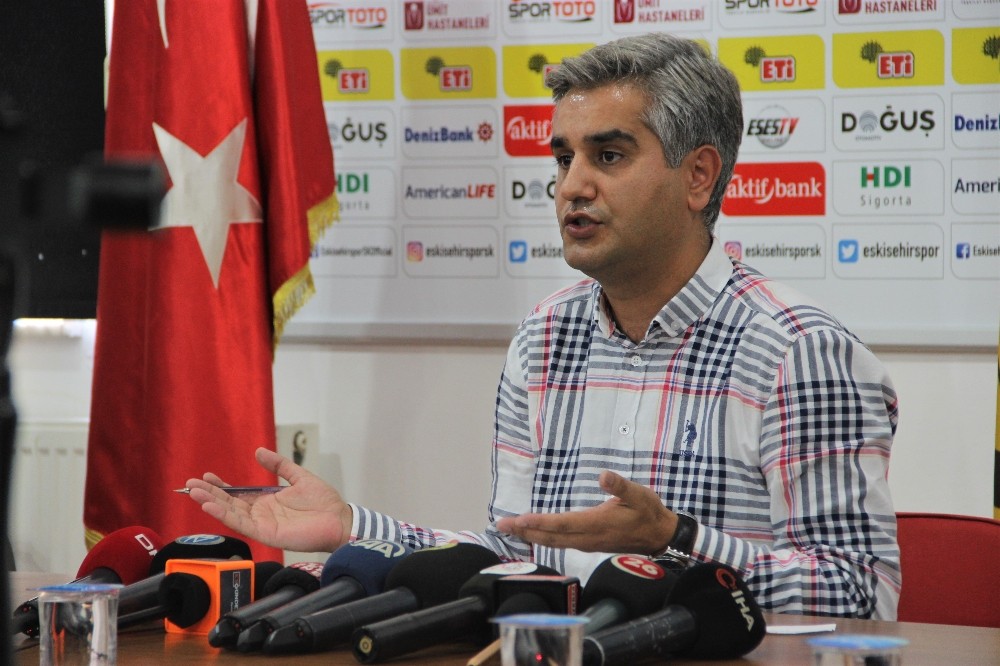 Eskişehirspor yönetiminden eleştirilere sitem 