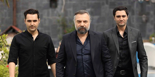 Eşkıya Dünyaya Hükümdar Olmaz'da ayrılık gelişmesi