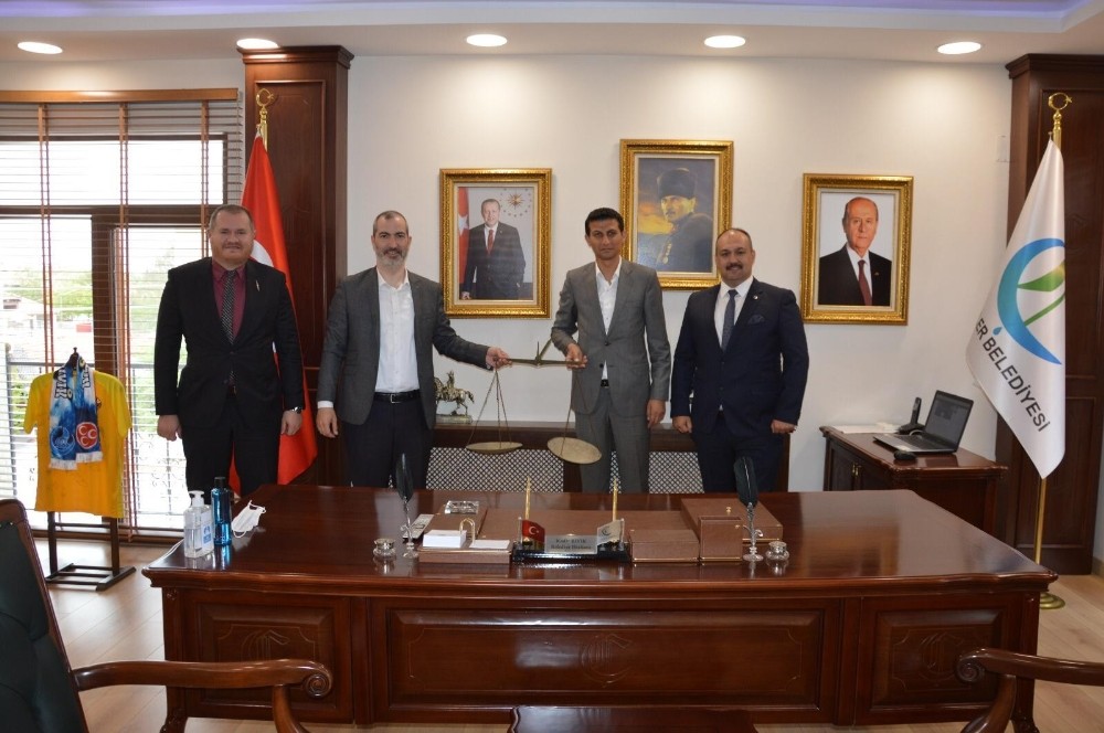 ESMİAD Başkanı Seyhan’dan Çifteler Belediye Başkanı Bıyık’a ziyaret 
