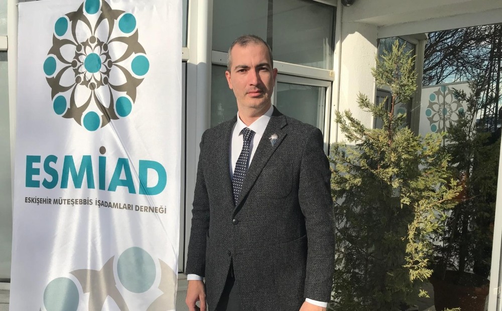 ESMİAD öğrencinin yardımına koştu 
