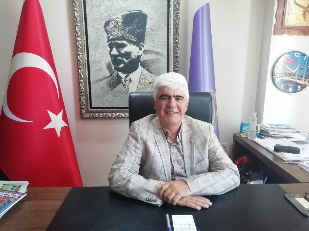 Esnaf da bayram ikramiyelerini bekliyor 