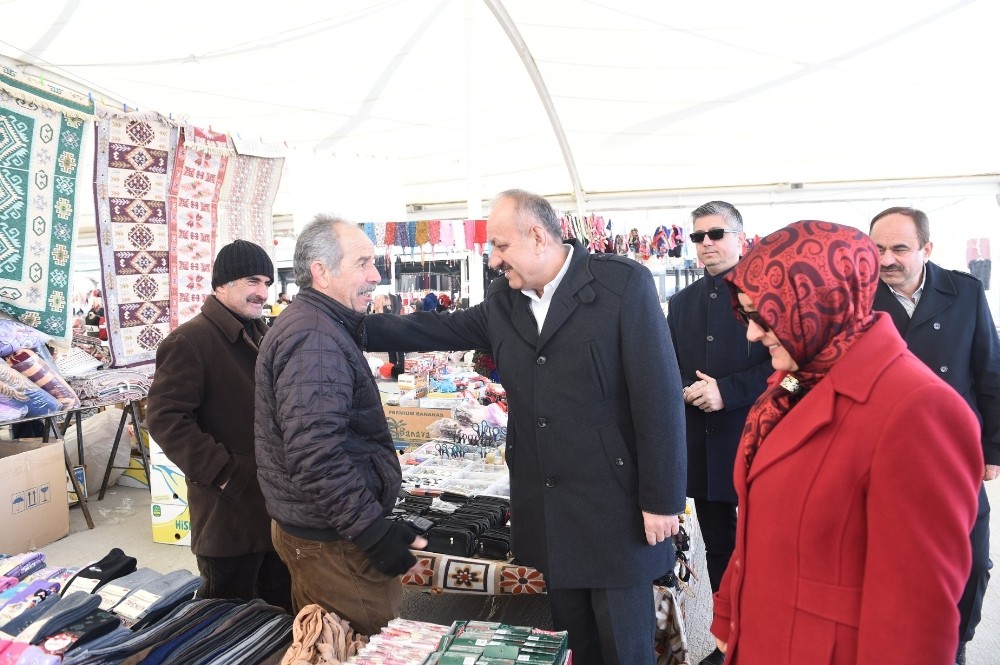 Esnafla buluşan Başkan Babaş: “Yeni Kapalı Pazar projelerimiz hazır” 