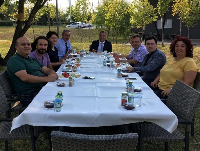 ESOGÜ Hastanesi personeli Pilav Gününde buluştu 