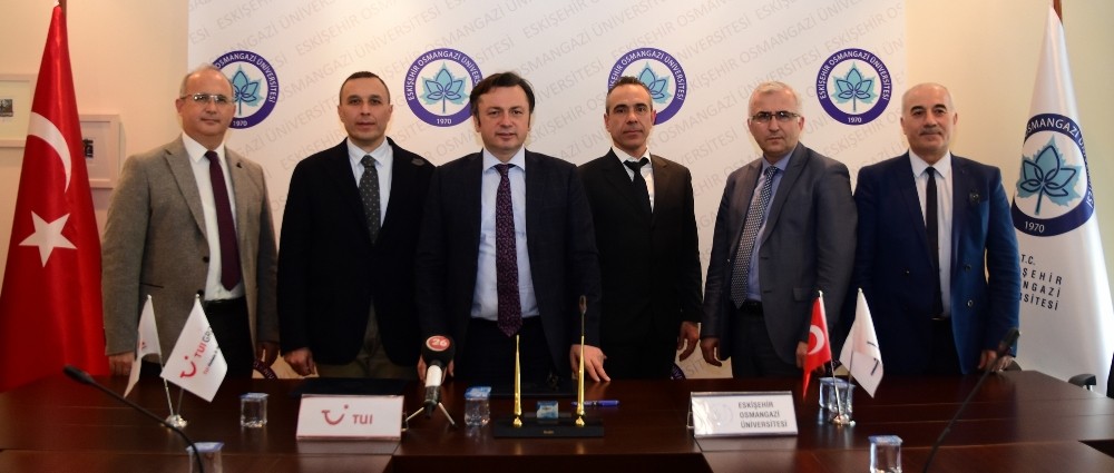 ESOGÜ ile Avrupa’nın en büyük tur operatörü TUI arasında işbirliği protokolü imzalandı 