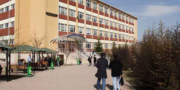 ESOGÜ'deki silahlı saldırıdan hayatını kaybedenler anıldı