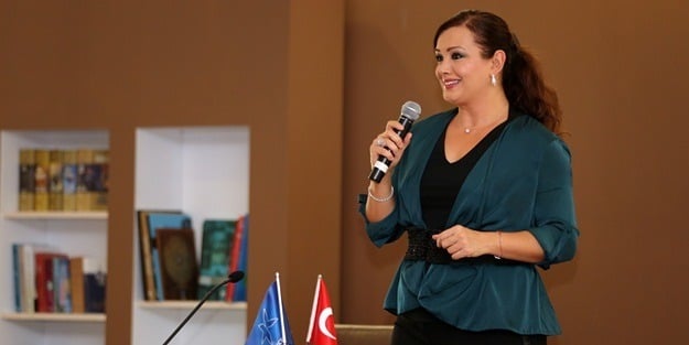 Esra Ceyhan'la Kadınca Sohbet