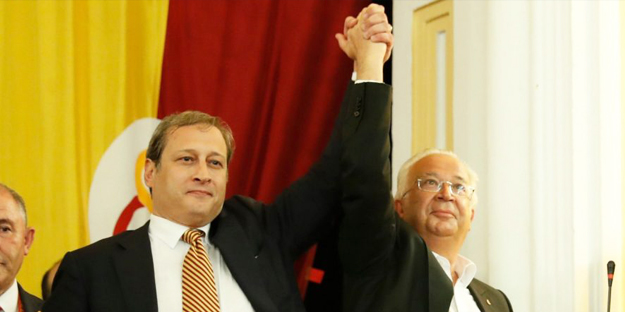 Eşref Hamamcıoğlu'dan Burak Elmas yönetimine: Gemi artık su alıyor!