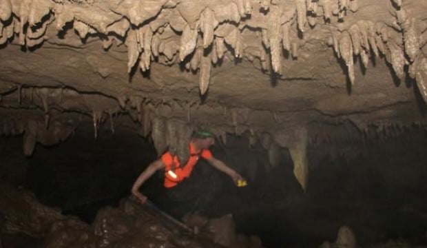 Eşsiz mağara! Dağcılar Hakkari'de buldu