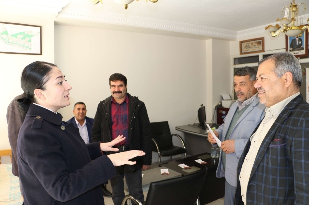 Essum Aslan esnafı ziyaret etti 