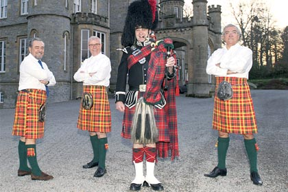 “Etekli Yakup”un etekleri tutuştu