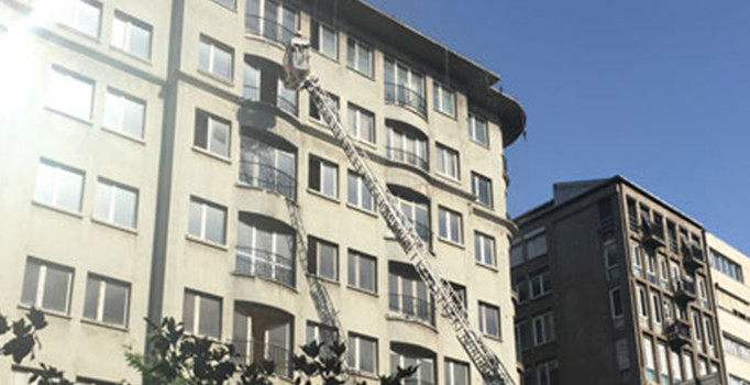 Etfal durağı yakınlarında korkutan yangın