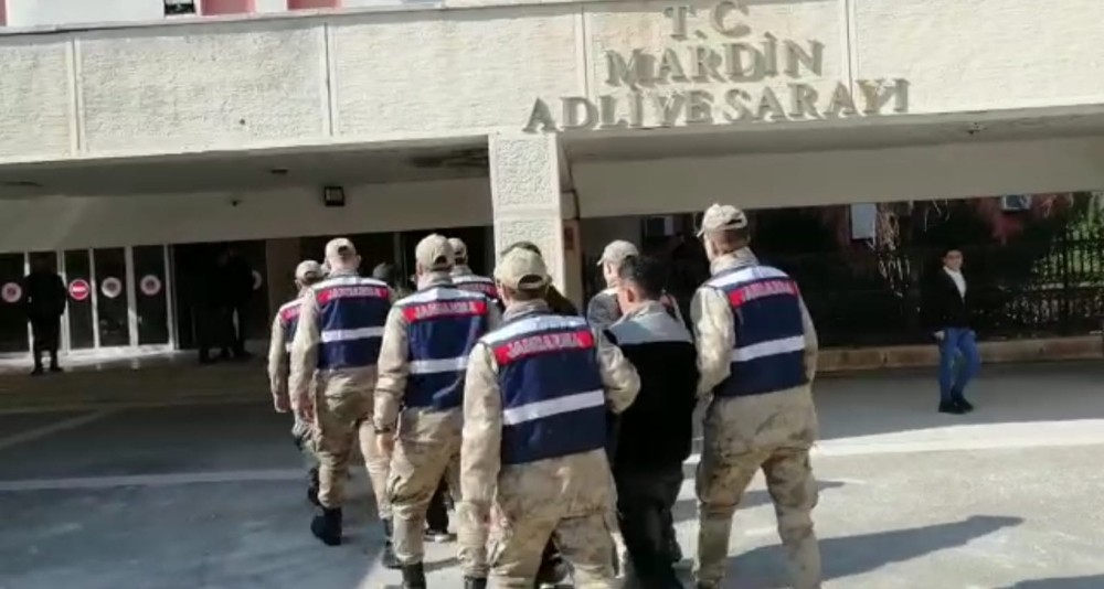 Etkin pişmanlıktan faydalanan şahıs 5 teröristi teşhis etti 
