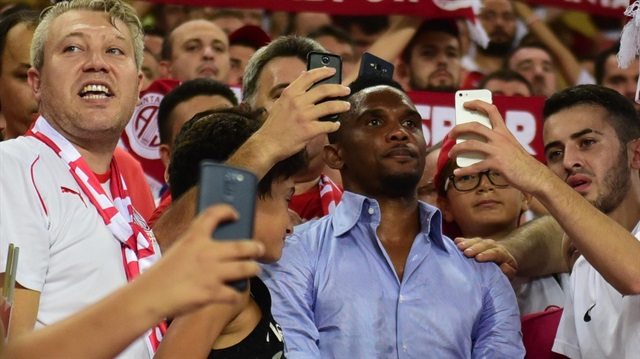 Eto'o maçı tribünden izledi