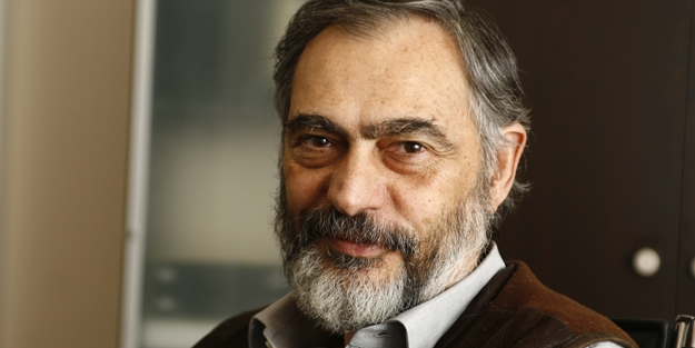 Zaman'dan kendi yazarına montaj!