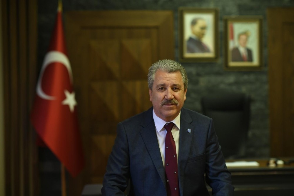 EÜ Rektörü Budak: “Birçok hastamızı taburcu ediyoruz” 