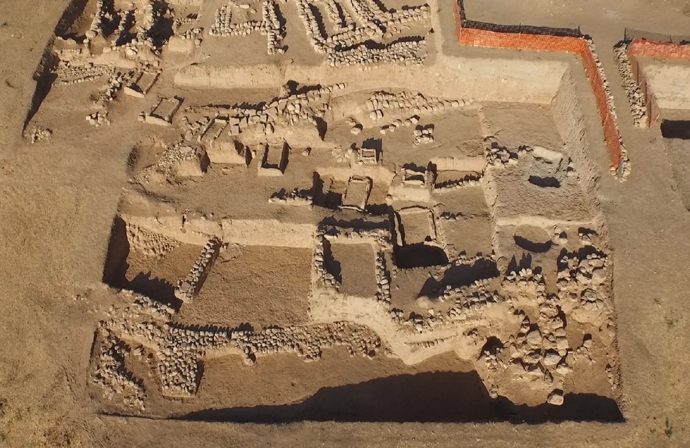EÜ’nün “Kurban Edilmiş Çocuk Kalıntıları” keşfi listeye girdi 