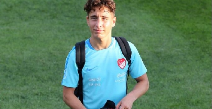 EURO 2016'nın Messi adayı olarak Emre Mor gösterildi