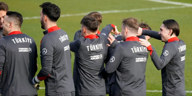 Euro 2024 öncesi toplanan A Milliler’de büyük sürpriz ortaya çıktı: Yeni tarzı herkesi şaşırttı: Gündem oldu gündem…