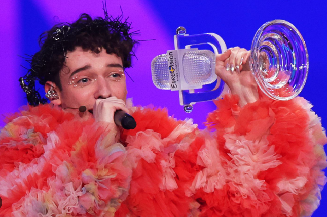 Eurovision 2024 kazananı İsveçli şarkıcı Nemo, ‘İsrail varsa ben yokum’ diyerek birincilik ödülünü geri verdi! Ya Sevtap Erener?