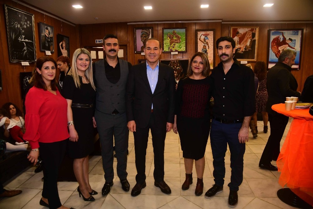 Ev hanımı ressamdan sergi 