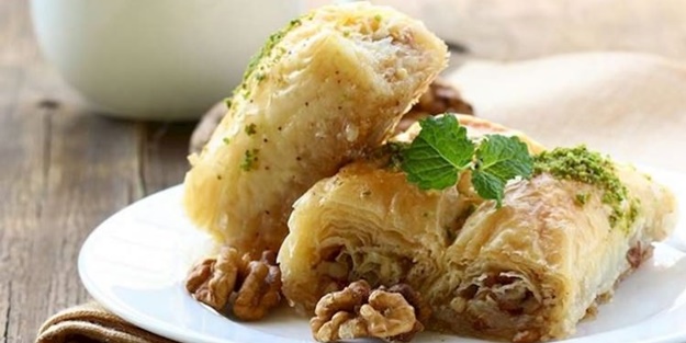 Ev yapımı cevizli baklava tarifi