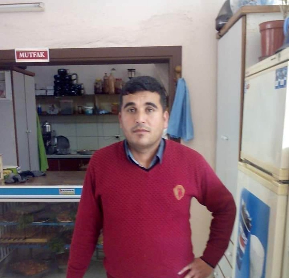 Ev yıkımında göçük altında kalan işçi öldü 