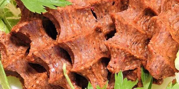 Evde 10 numara çiğ köfte tarifi: Blendırla 10 dakikada yapabilirsiniz!