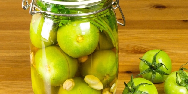 Evde domates turşusu nasıl yapılır?