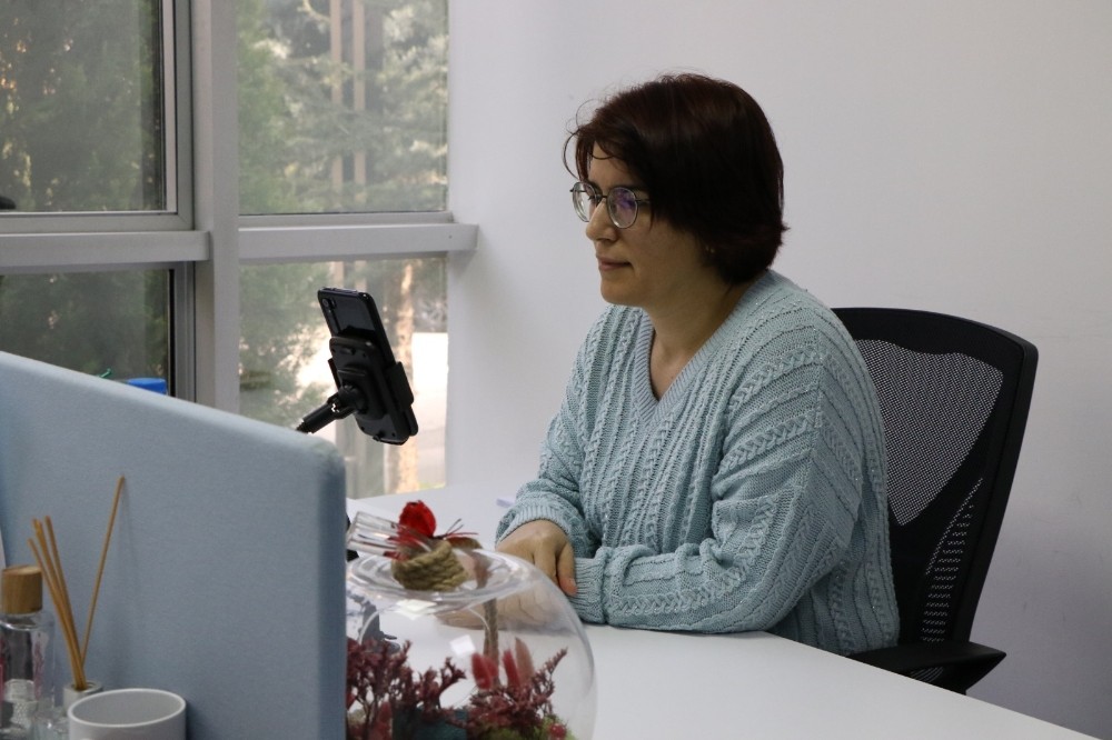 Evde kalan vatandaşlara psikolojik destek 