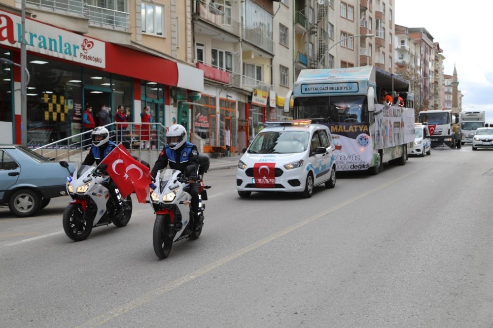 Evde kalanlar için müzik dinletisi 