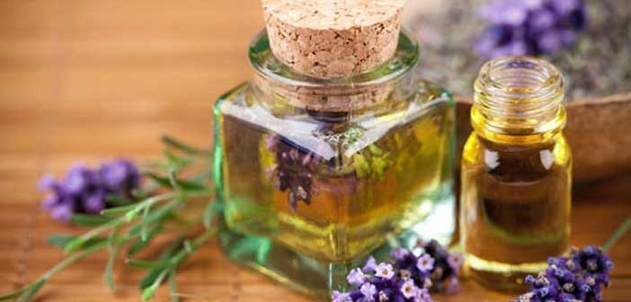 Evde kolayca yapabileceğiniz akne karşıtı sprey