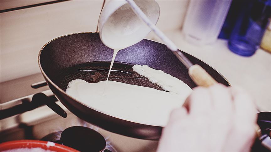 Evde kullanılan sağlıklı yağlar, yanlış kullanım sonucu trans yağa dönüşebilir