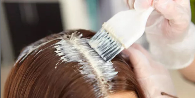 Evde saçınızı boyamadan önce 'keşke bilseydim' diyeceğiniz bilgiler!