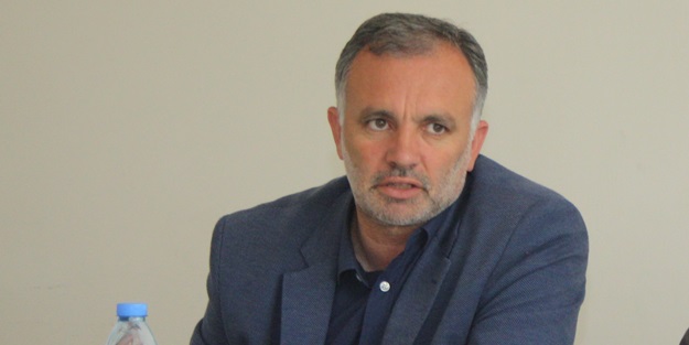 Evdeki hesap çarşıya uymadı! Parti kuran Ayhan Bilgen’den flaş karar