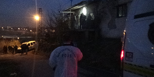 Eve girdiklerinde korkunç manzarayla karşılaştılar!