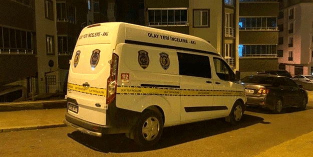 Eve giren hırsız 48 bin 500 liralık altın ve paraları çaldı