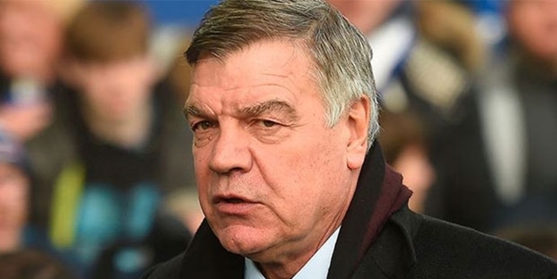 Everton'dan son dakika Cenk Tosun açıklaması