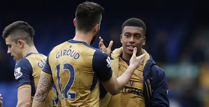 Everton'ı 2-0 mağlup eden Arsenal moral buldu