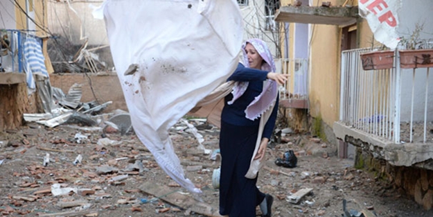 Diyarbakırlı kadın PKK'ya böyle isyan etti!