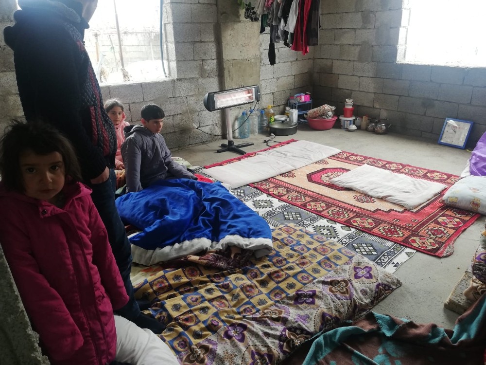 Evi yıkılın vatandaşın inşaata yaşam mücadelesi 