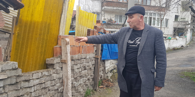 Evine dadanan hırsıza isyan etti! 'Duvarı yıkıp giriyor'