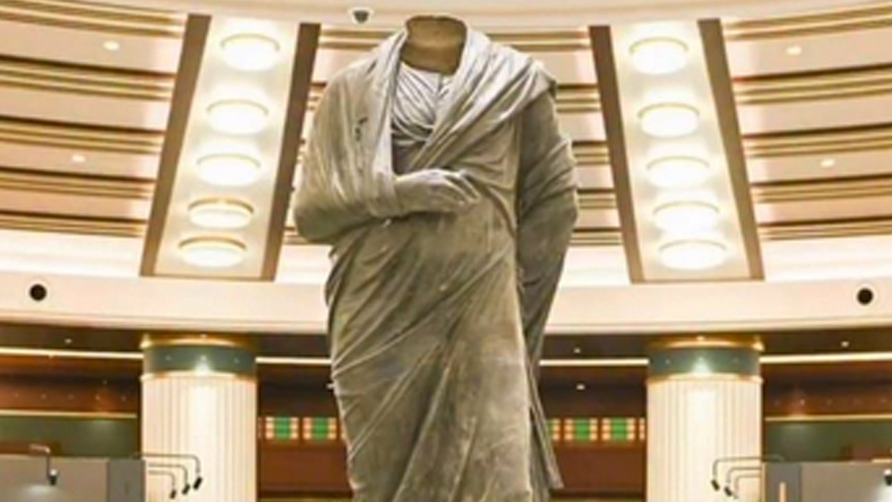 Evine dönen Marcus Heykeli ilk kez milletin evinde görücüye çıkıyor