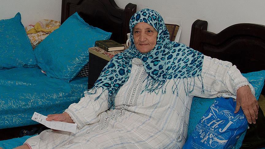 Evini kanser hastalarına açtı