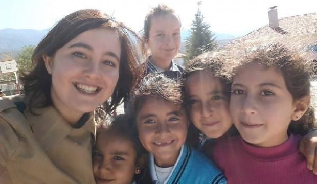 Evinin balkonundan düşen Merve öğretmen öldü